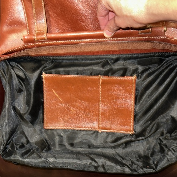 ***SOLD*** Tuscan’s Collection Leather Bag - Picture 14 of 16